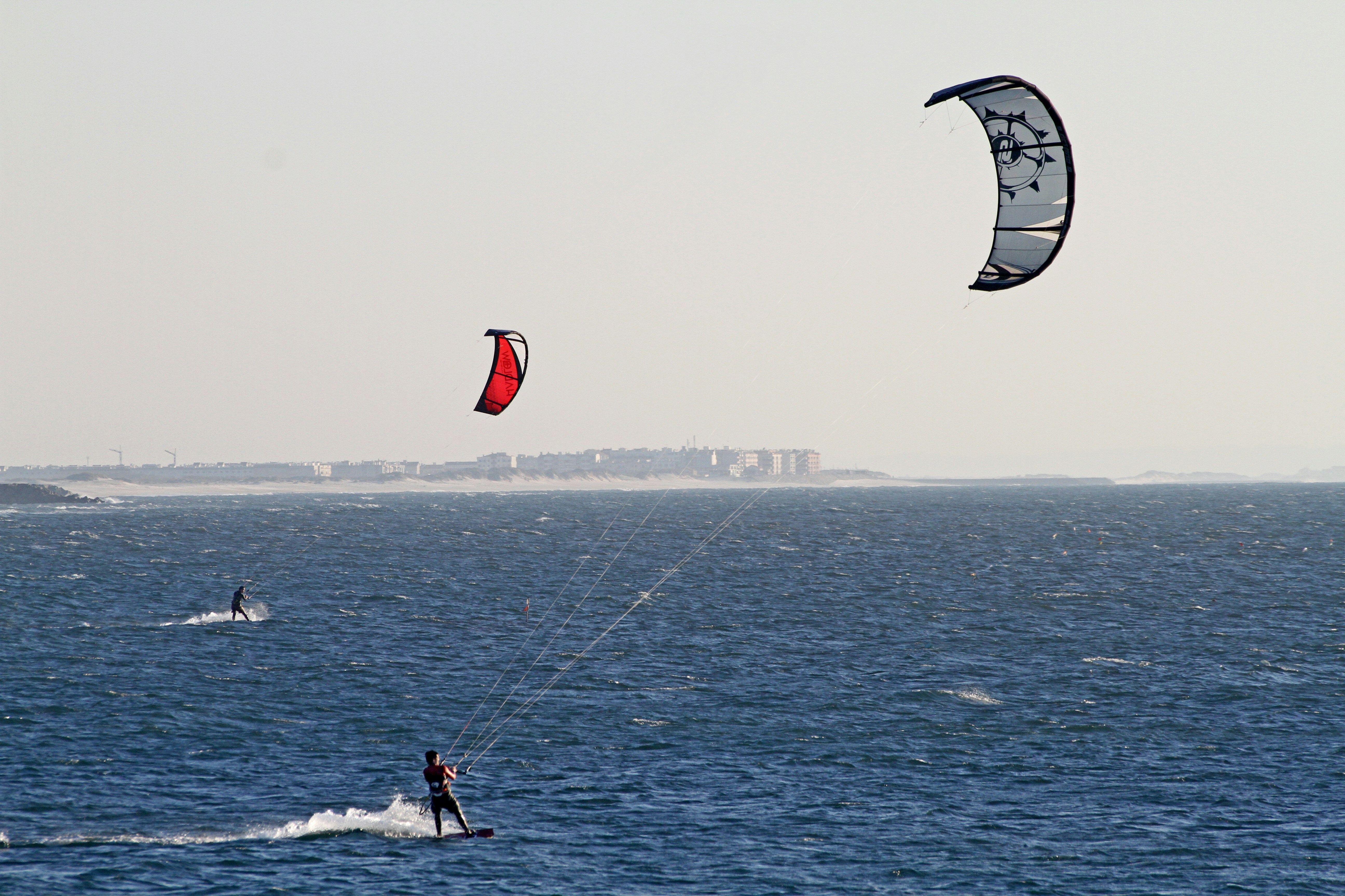 Kitesurfing