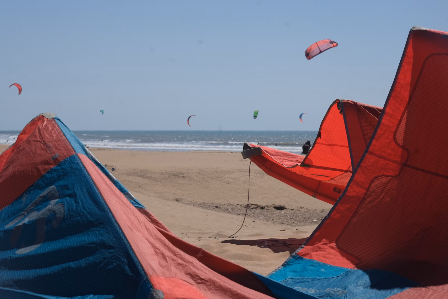 Kitesurfing